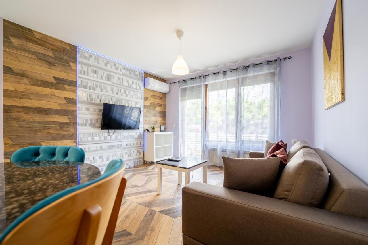Sunny Apartment In Studentski Grad, Behind Unss Sofia Zewnętrze zdjęcie