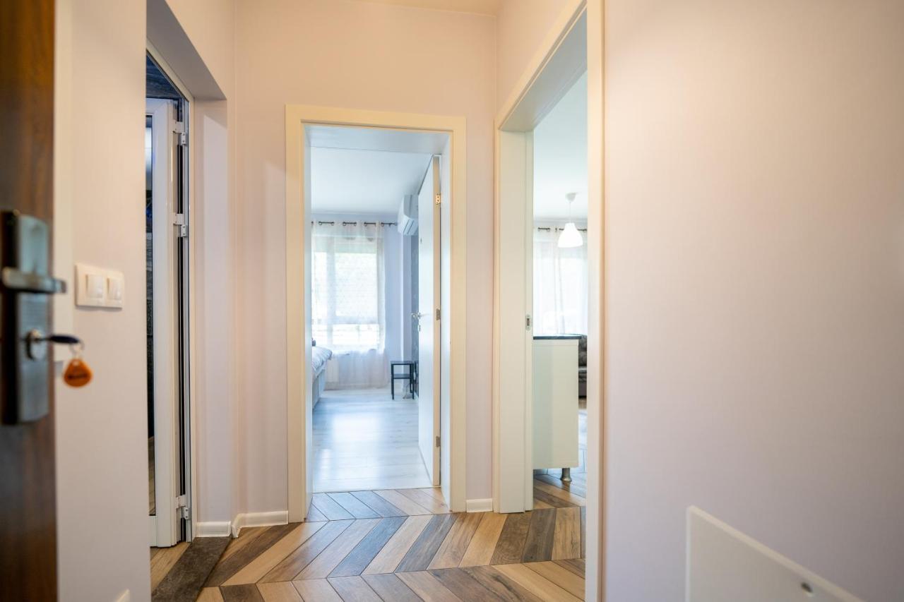 Sunny Apartment In Studentski Grad, Behind Unss Sofia Zewnętrze zdjęcie