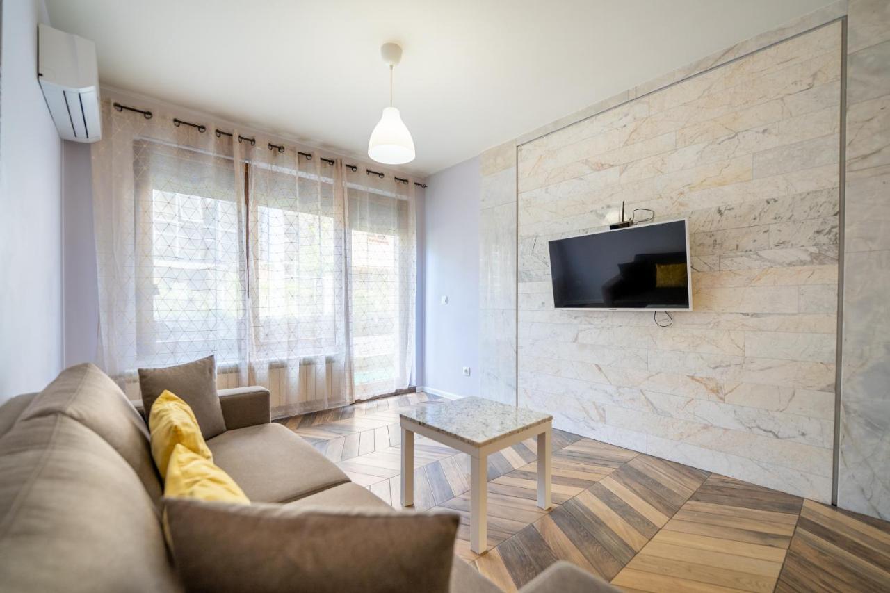 Sunny Apartment In Studentski Grad, Behind Unss Sofia Zewnętrze zdjęcie